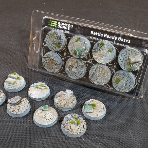 Gamer's Grass Urban Warfare Bases 32mm